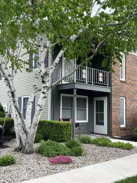 330 W Butler St, Bryan, OH 43506