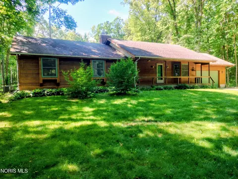 10625 Ramm Rd, Whitehouse, OH 43571