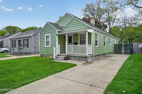 1204 Higley St, Toledo, OH 43612