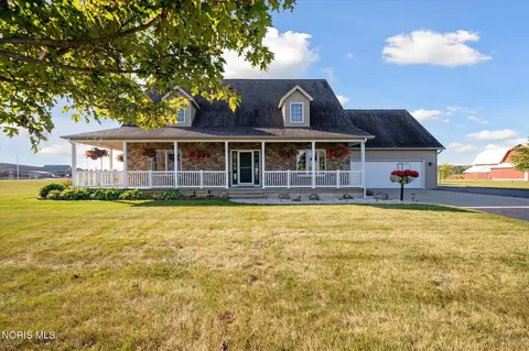 6079 Co Rd S Rd, Metamora, OH 43540