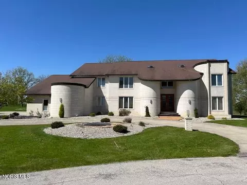 322 Dublin Ln, Bryan, OH 43506