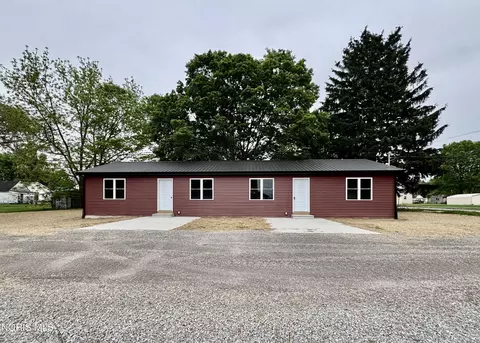 314 W Curtis St, Stryker, OH 43557