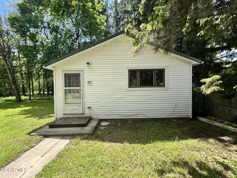 Other - 547 E Lincoln Ave #REAR, Ada, OH 45810 photo 2 of 5