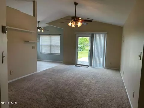 Living - 1609 Colonial Ln, Bryan, OH 43506 photo 1 of 3