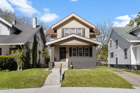 1917 Calumet Ave, Toledo, OH 43607