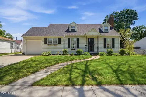 3818 Sherbrooke Rd, Toledo, OH 43613