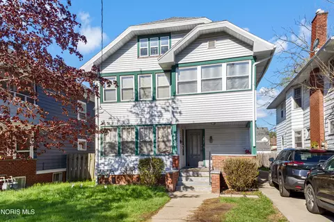 3837 Hazelhurst Ave, Toledo, OH 43612