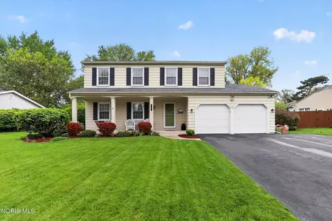 545 Dussel Dr, Maumee, OH 43537