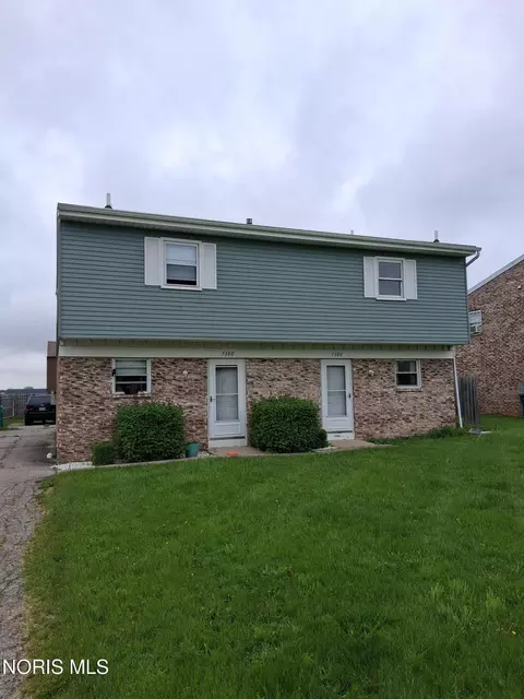 7386 Lunitas Ln, Perrysburg, OH 43551