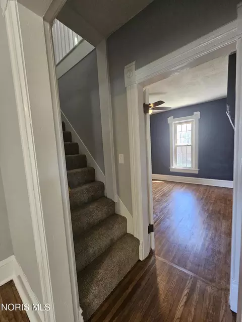 Entry Way - 515 Cherry St, Genoa, OH 43430 photo 1 of 3