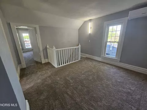 Living - 515 Cherry St, Genoa, OH 43430 photo 5 of 5
