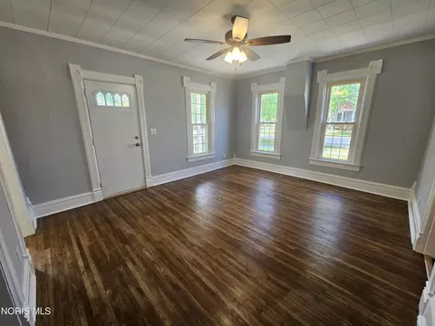 Living - 515 Cherry St, Genoa, OH 43430 photo 2 of 5