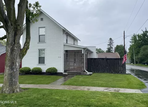 214 Walnut St, Van Buren, OH 45889