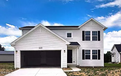 1054 Seneca Dr, Wauseon, OH 43567