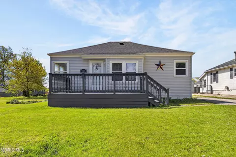 225 19th St, Findlay, OH 45840