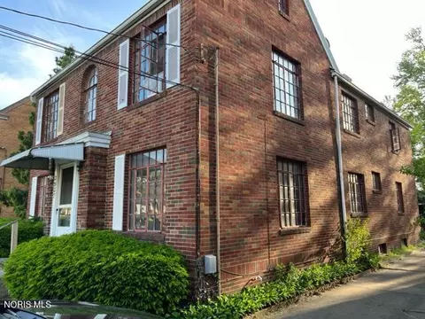 2345 Middlesex Dr, Toledo, OH 43606