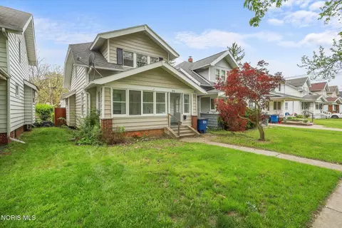870 Toronto Ave, Toledo, OH 43609