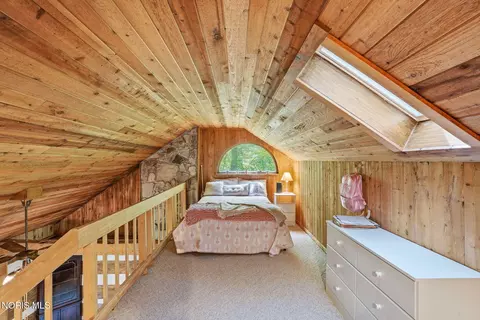 Bedroom - 3309 Township Road 42, Rawson, OH 45881 photo 1 of 7