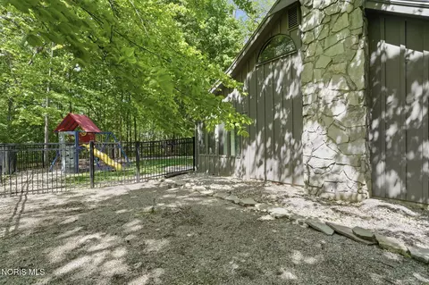 Exterior - 3309 Township Road 42, Rawson, OH 45881 photo 10 of 15