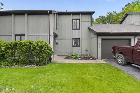 5806 Staghorn Dr, Toledo, OH 43614
