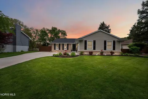 4339 Pacquin Ln, Toledo, OH 43614