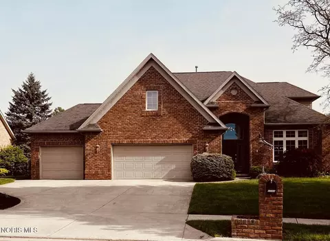 15564 Lakeview Pkwy, Findlay, OH 45840