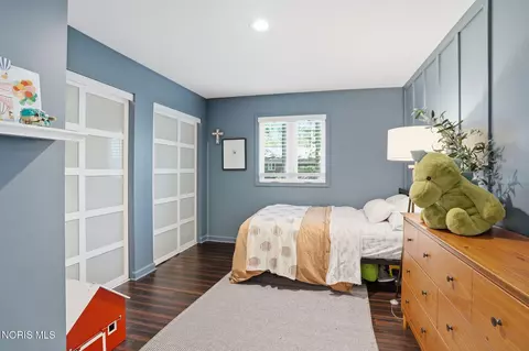 Bedroom - 1908 Windsor Pl, Findlay, OH 45840 photo 4 of 5