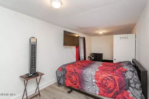Bedroom - 821 Elysian Ave, Toledo, OH 43607 photo 3 of 3