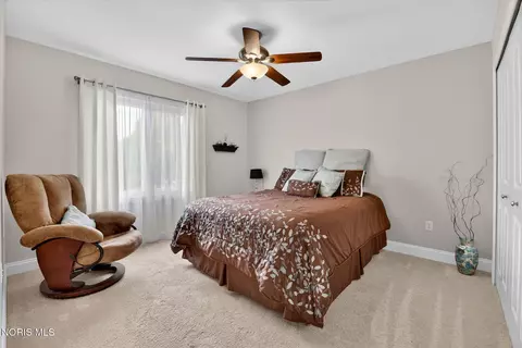 Bedroom - 3159 Estuary Pl, Maumee, OH 43537 photo 4 of 7