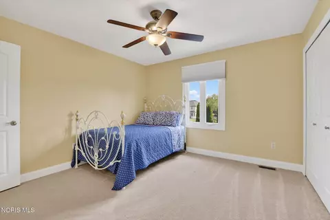 Bedroom - 3159 Estuary Pl, Maumee, OH 43537 photo 7 of 7