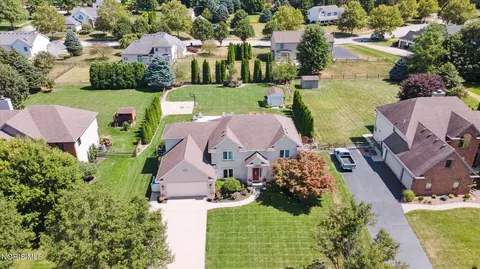 View/Area - 3159 Estuary Pl, Maumee, OH 43537 photo 1 of 6