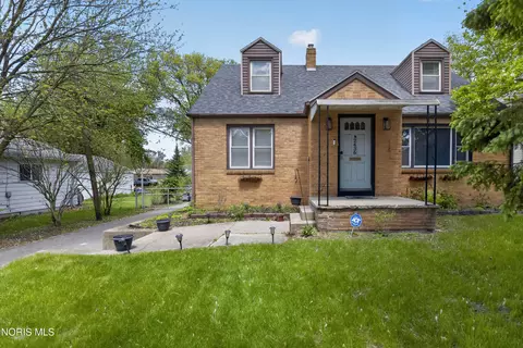 2436 Lark Ave, Toledo, OH 43613