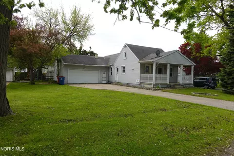 5229 Pageland Dr, Toledo, OH 43611