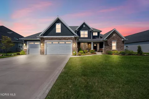 5723 Mallard Pointe Ln, Sylvania, OH 43560