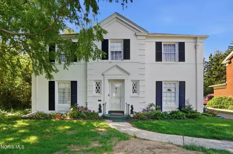 3333 W Bancroft St, Ottawa Hills, OH 43606