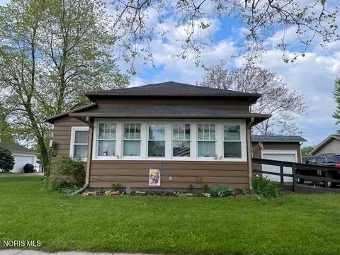 309 N Bryan St, Hicksville, OH 43526