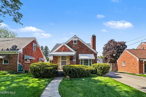2425 River Rd, Maumee, OH 43537