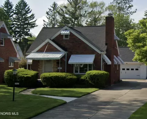 2425 River Rd, Maumee, OH 43537