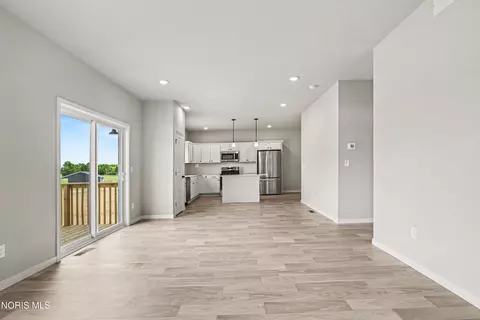 Living - 323 Crabtree Ln, Delta, OH 43515 photo 1 of 3