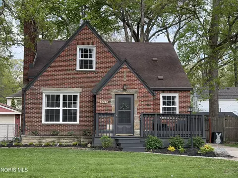 4203 Rugby Dr, Toledo, OH 43614