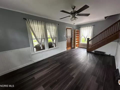 Living - 421 Center St, Bryan, OH 43506 photo 1 of 3