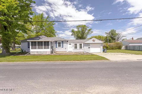 4902 Roywood Rd, Toledo, OH 43613