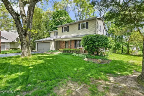 4072 Grandview Ct, Toledo, OH 43614