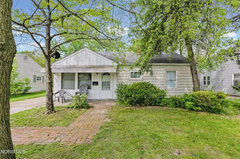 424 Southview Dr, Toledo, OH 43609