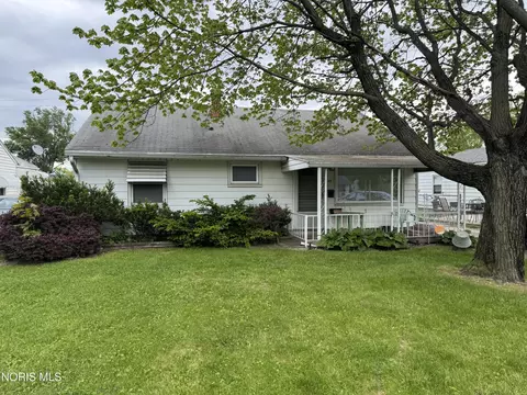 425 Southview Dr, Toledo, OH 43609