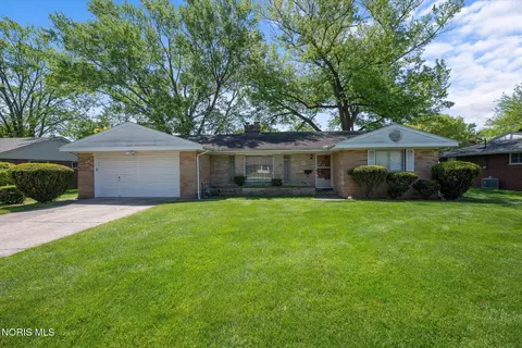 3615 Denise Dr, Toledo, OH 43614