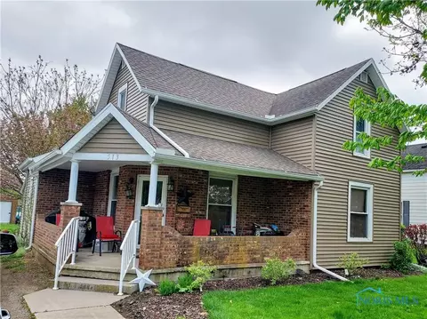 513 E Liberty St, Leipsic, OH 45856