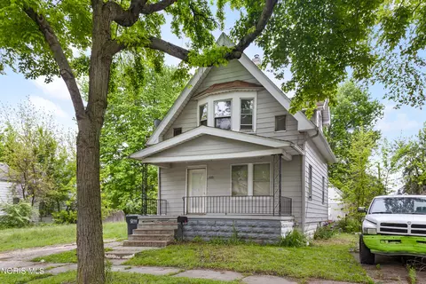 615 Prouty Ave, Toledo, OH 43609