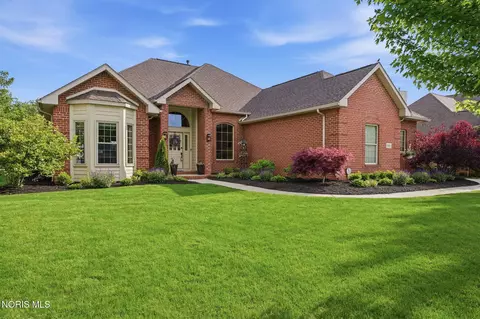 15522 Lakeview Pkwy, Findlay, OH 45840