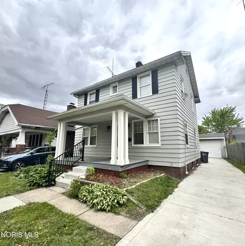 4240 Burnham Ave, Toledo, OH 43612